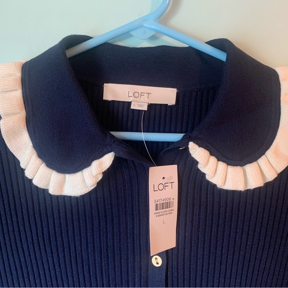 LOFT blue collared shirt with buttons - Picture 2 of 2